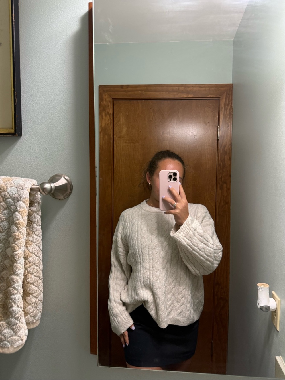 Cozy Cable-Knit Women's Sweater in Cream